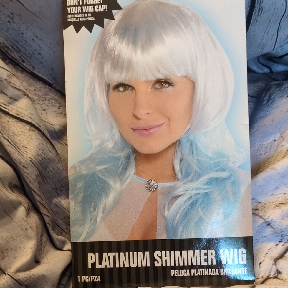 Amscan Platinum Shimmer Wig - White